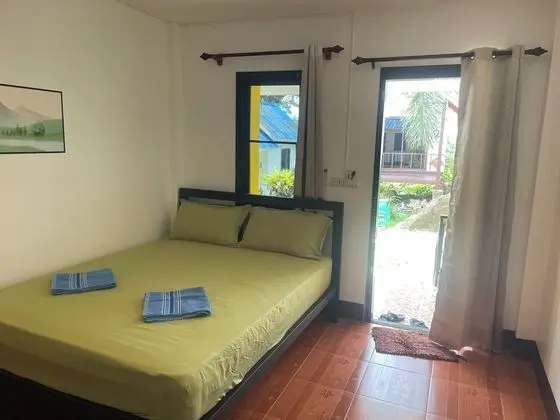 Lonely Beach Resort - Öne Çıkan Resim