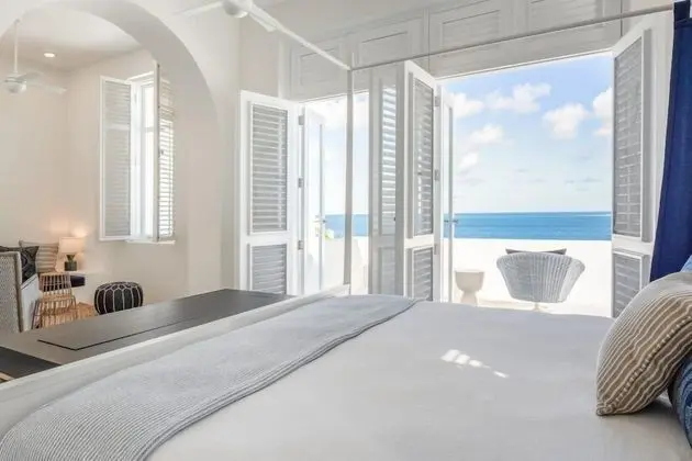 Long Bay Villas - Villa Sky - Oda