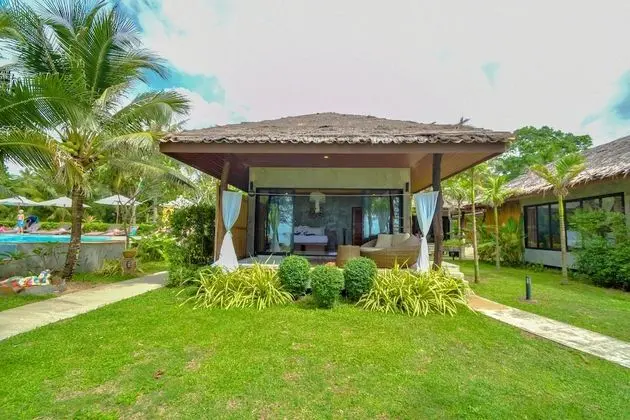 Long Beach Chalet - Dış Mekan