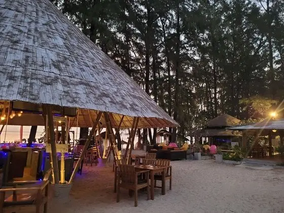 Long Beach Chalet - Plaj