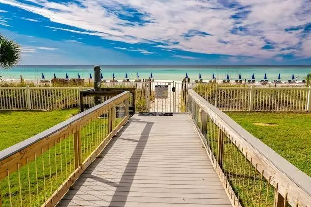 Long Beach by Forehand Rentals - Plaj