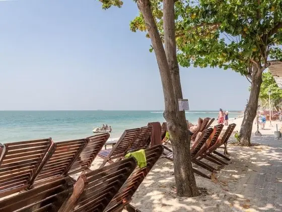 Long Beach Garden Hotel and Pavilions - Plaj