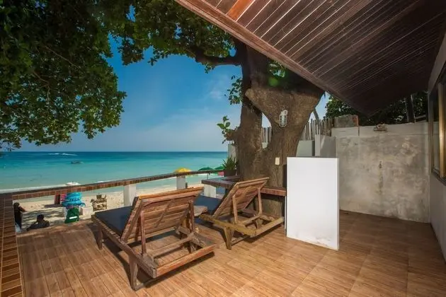 Long Beach Lodge