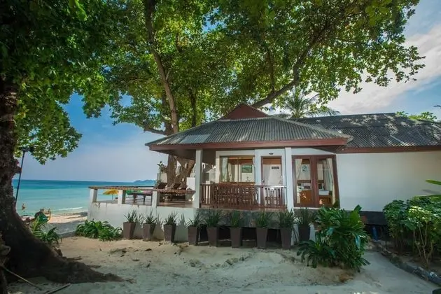 Long Beach Lodge