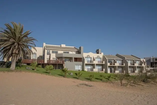 Long Beach Lodge