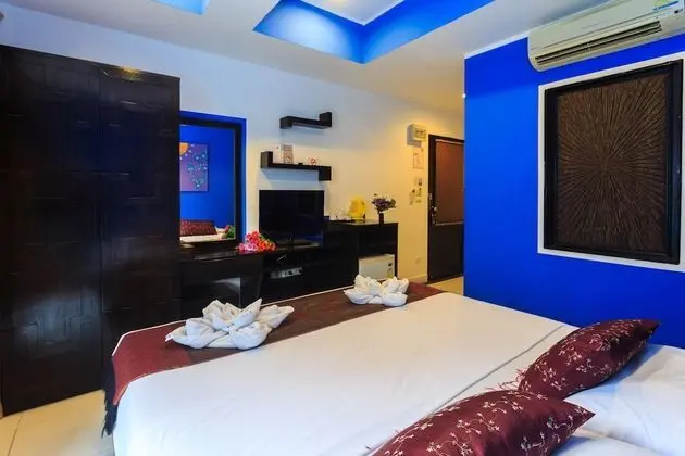 Long Beach Hotel Patong - Oda
