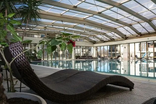 Long Beach Resort & Spa