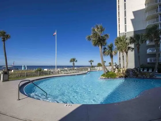 Long Beach Resort Tower II #1203 - Havuz