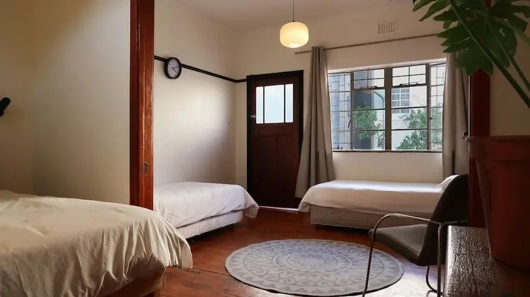 Long Street Backpackers