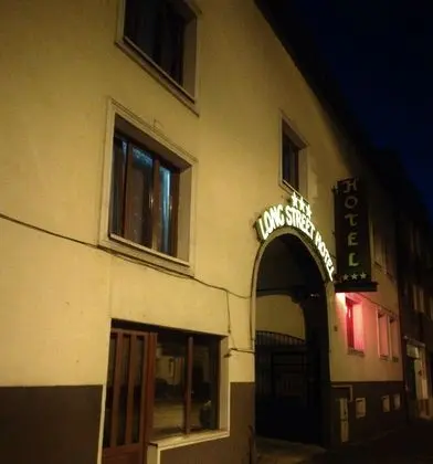 Long Street Hotel