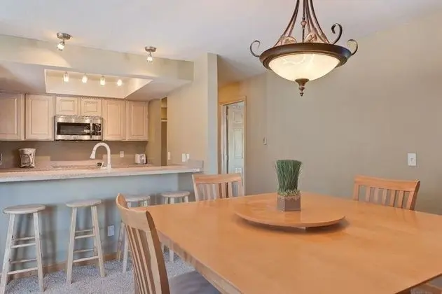 Longbranch 201 Condo with Pool & Hot Tub - Oda Düzeni
