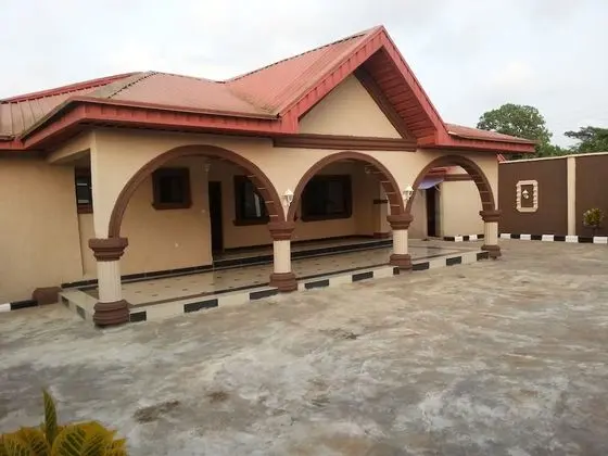Longe Villa