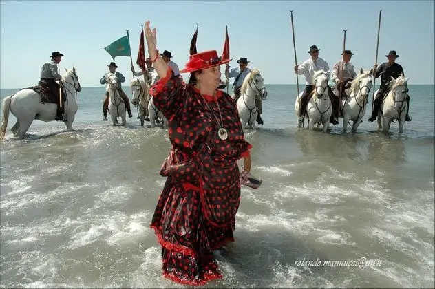 Longo Maï - Dış Mekan