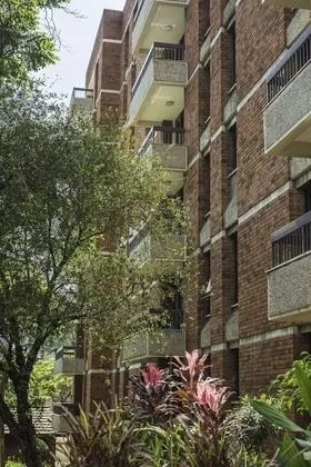 Longonot Place Serviced Apartments - Dış Mekan
