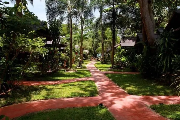 Longtail Beach Resort - Dış Mekan