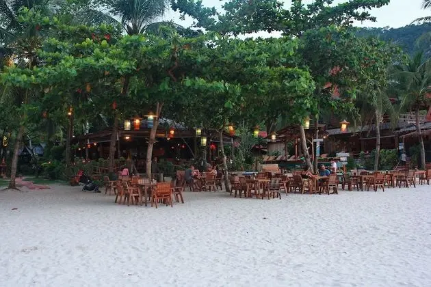 Longtail Beach Resort - Plaj
