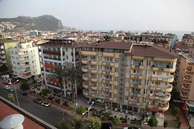 Lonicera City Kleopatra Hotel