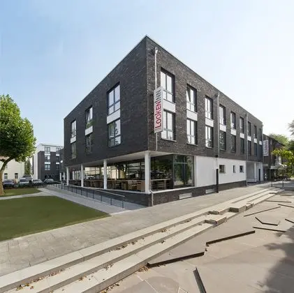 Looken Inn - 1