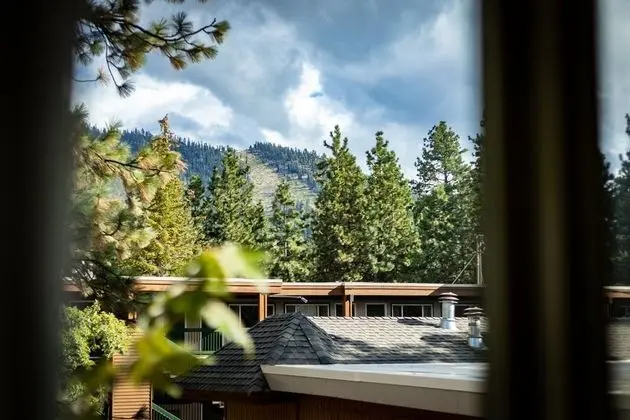 The Lookout at Tahoe Woods
