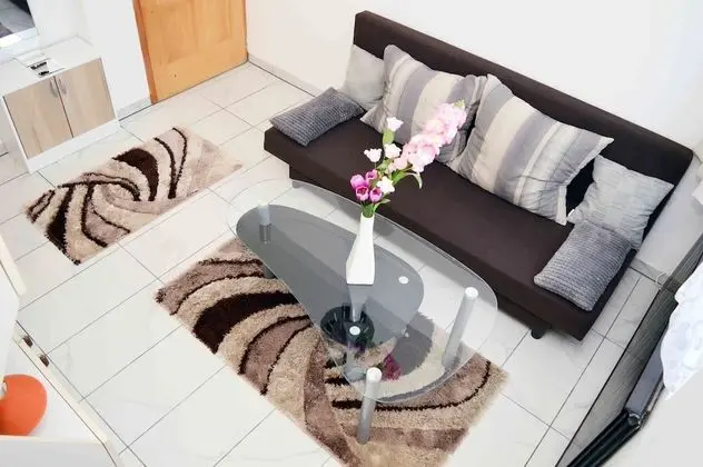 Lorabel Apartmanház Hévíz - Öne Çıkan Resim