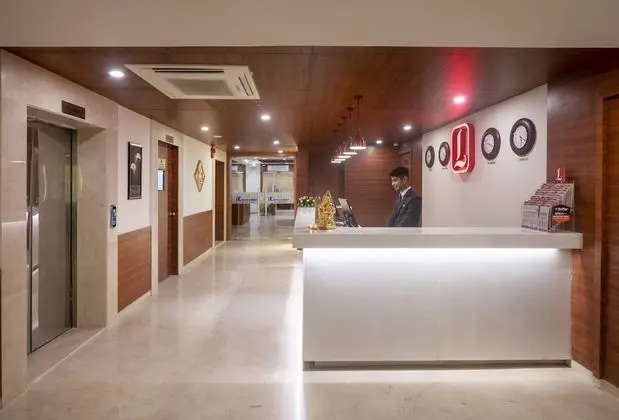 Lords Eco Inn Rajkot Shapar - Lobi