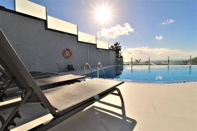 Villa Loreina Palace - Havuz
