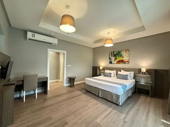 Loren Suites Corniche - Genel