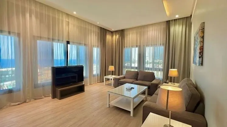 Loren Suites Corniche - Öne Çıkan Resim