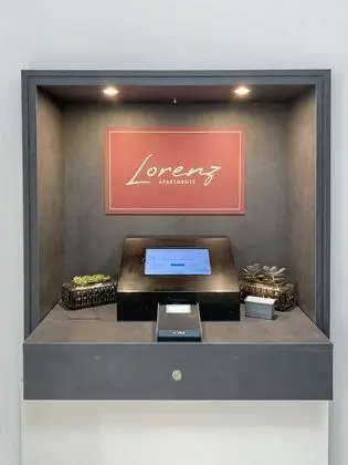 Lorenz Apartments - Lobi