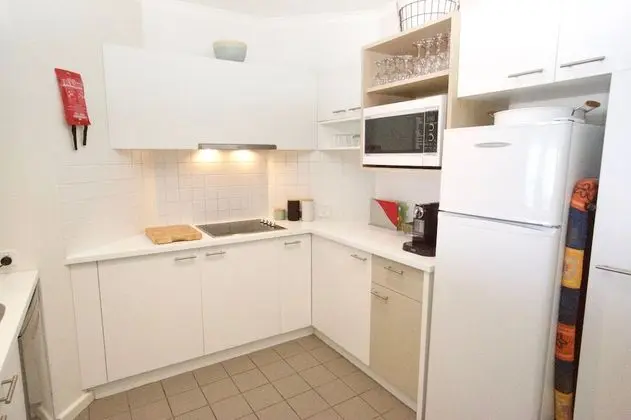 Lorne Beachfront Accommodation - Mutfak