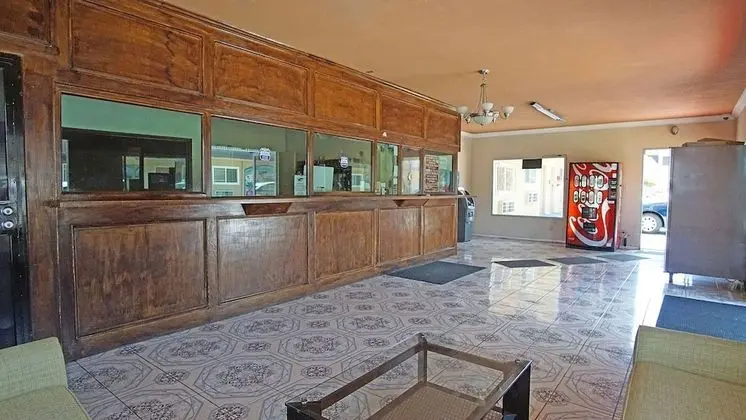 Los Angeles Inn & Suites - LAX - Lobi
