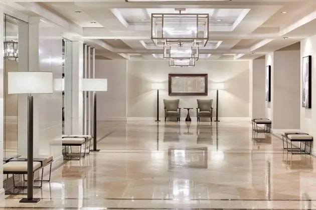 Los Angeles Marriott Burbank Airport - Lobi