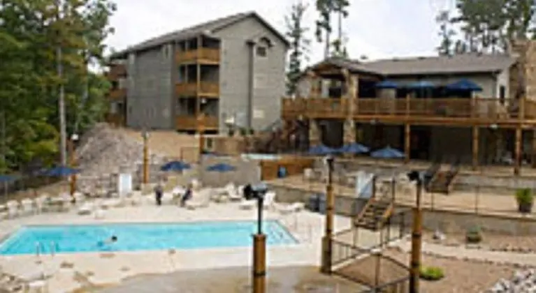 Los Lagos at Hot Springs Village