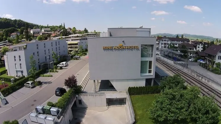Los Lorentes Residences Bern Airport - Dış Mekan