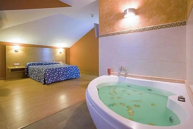 Hotel Los Pasiegos - Oda