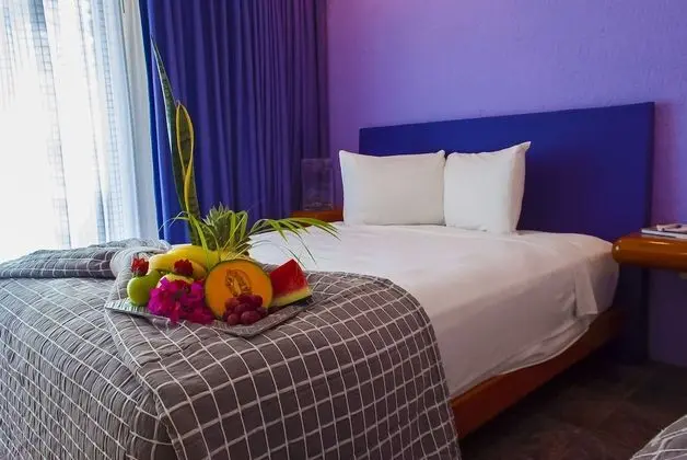 Los Patios Hotel - Oda