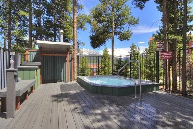 Los Pinos by Breckenridge Resort Managers