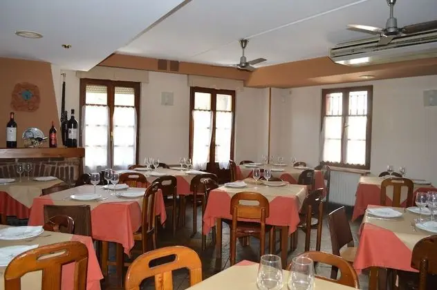 Hotel Los Robles - Yerinde Yemek