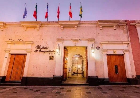 Los Tambos - Colonial