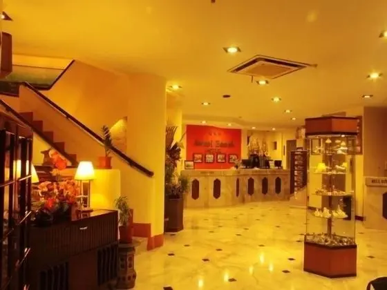 Losari Beach Inn - Lobi