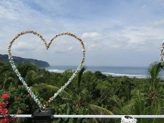 Losmen Kinasih Puncak & Gazebo Pandang - İç Mekan