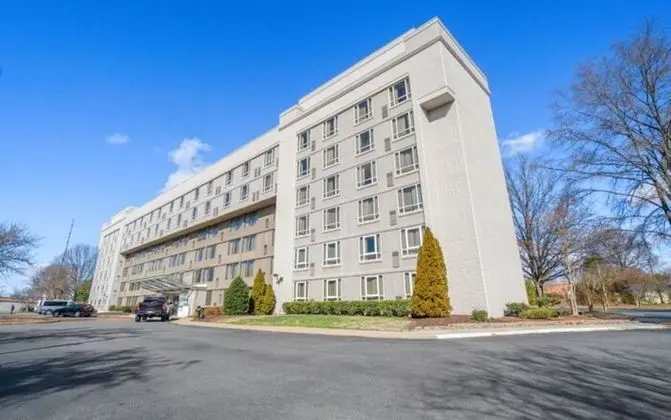 Loso Hotel