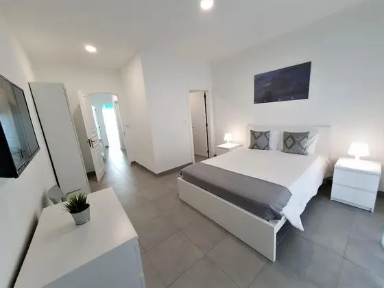 Lote- Refurbished Wi-fi 80 Meters Beach 2 Bathrooms