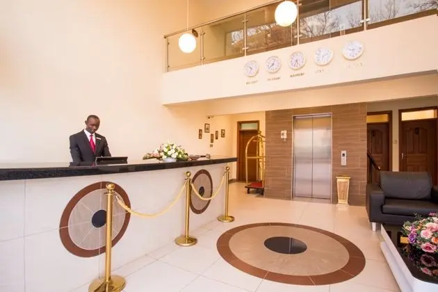 Lotos Inn & Suites - Lobi