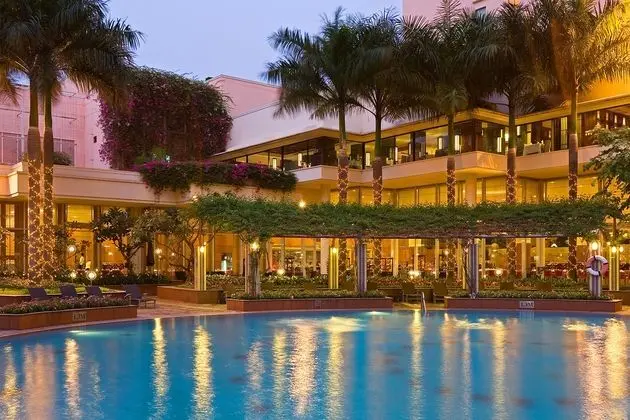 Lotte Hotel Saigon - Havuz