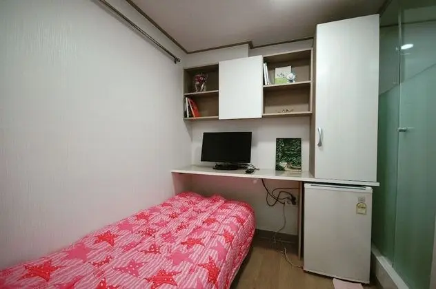 LotteTower Rainbow House