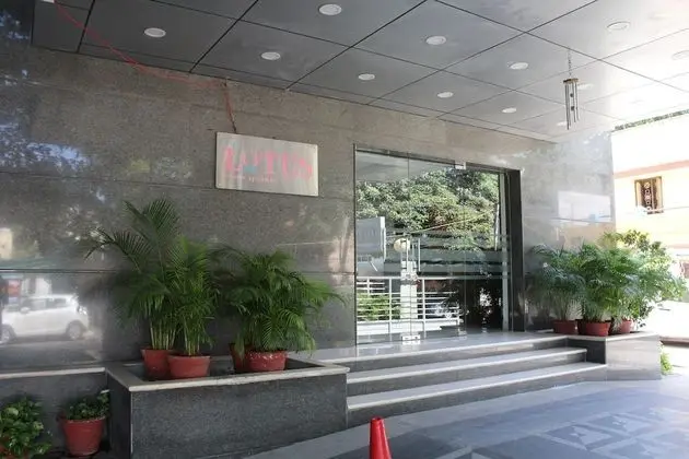 The Lotus - Apartment Hotel, Burkit Road
