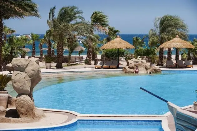 Lotus Bay Resort - Havuz