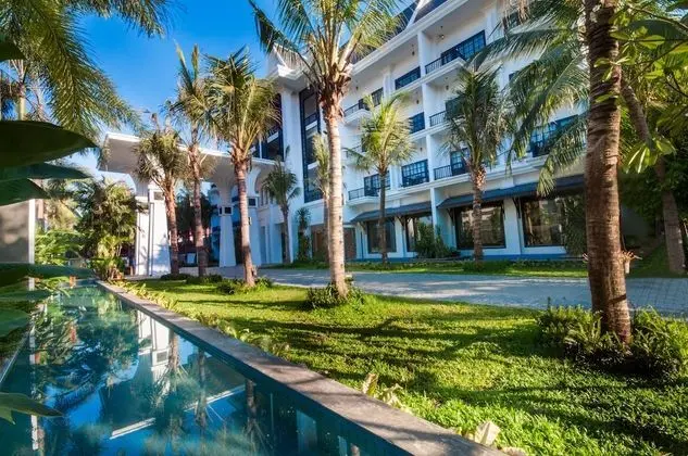 Lotus Blanc Hotel - Dış Mekan