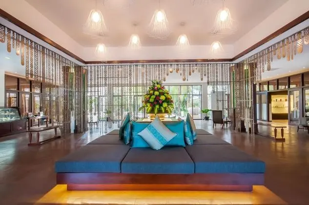 Lotus Blanc Resort - Lobi